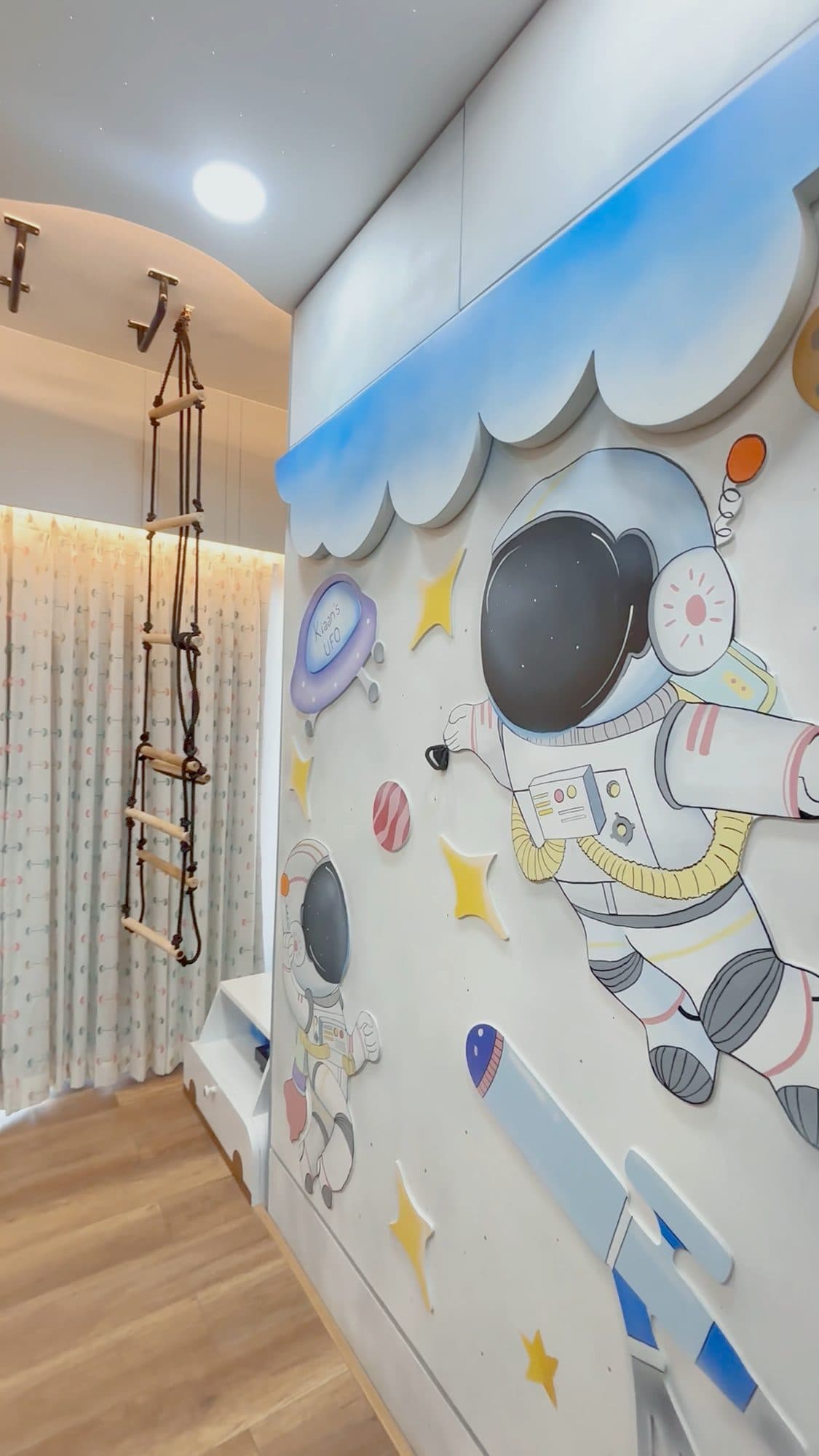Children's Room in a Kothrud, Pune home by Divya Jain Interiors