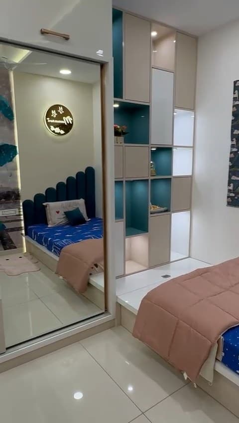 Bedroom in a Andheri West, Mumbai home by Divya Jain Interiors