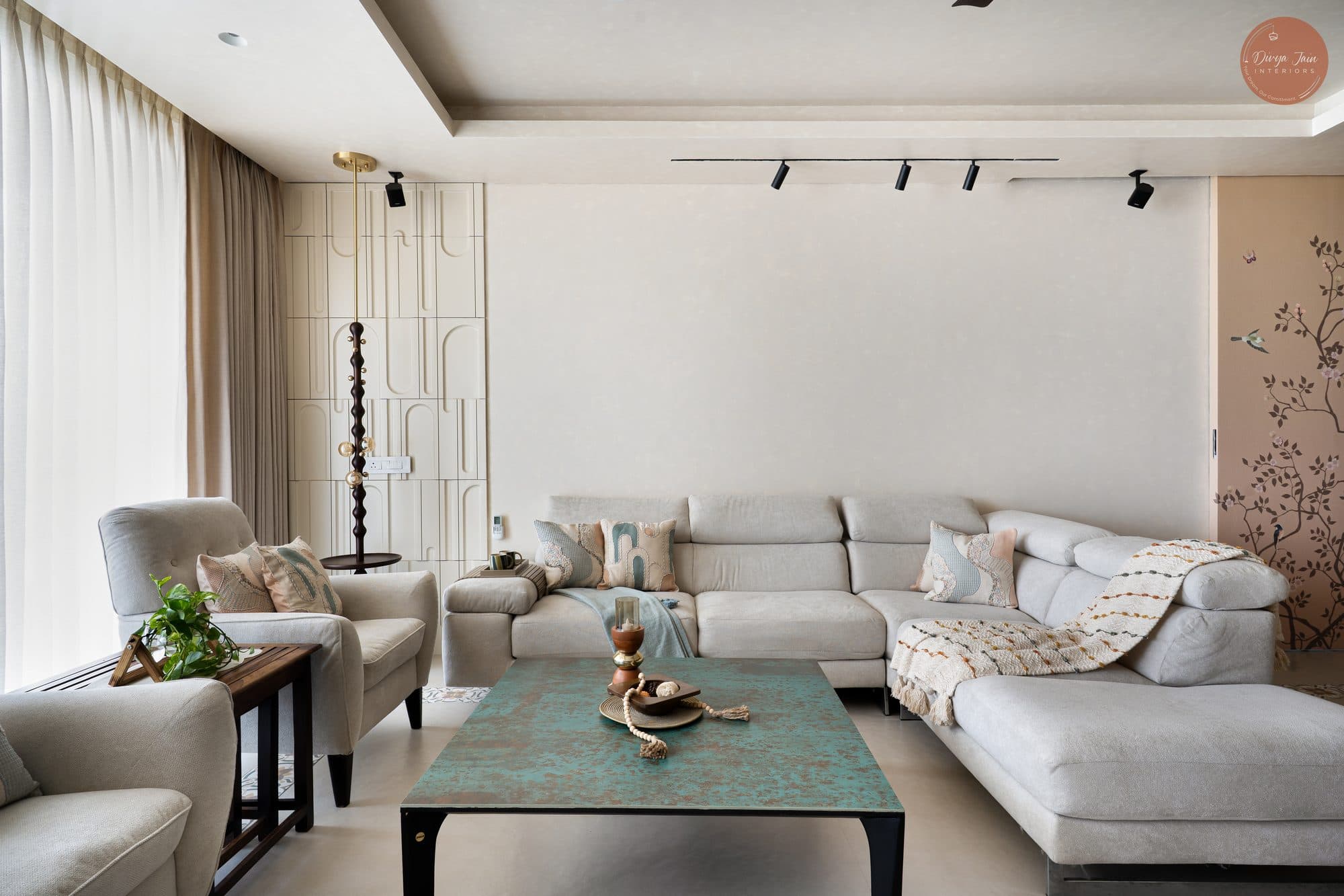 Living Room in a Kharadi, Pune home by Divya Jain Interiors